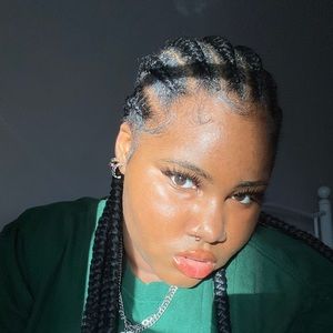 Meet your Posher, Tashandria